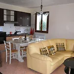 Casa Kennedy Assisi Views, 2 Baths & Easy Parking * Assisi