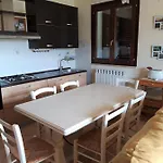 Apartmán Casa Kennedy Assisi Views, 2 Baths & Easy Parking *
