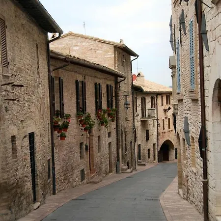 - Casa Kennedy Assisi