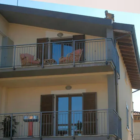 - Casa Kennedy アパート アッシジ