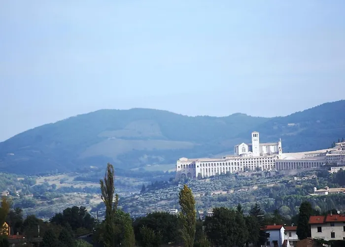 شقة Casa Kennedy Assisi Views, 2 Baths & Easy Parking