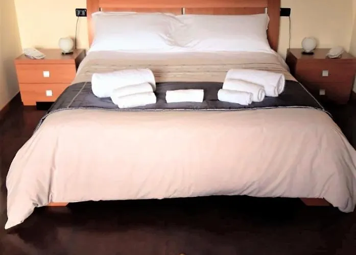 Casa Kennedy Assisi Views, 2 Baths & Easy Parking شقة *